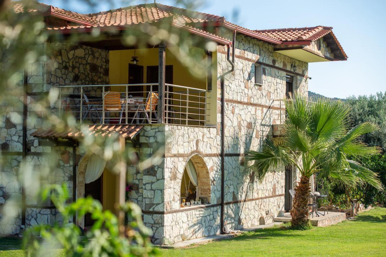 Hotel Niriides Porto Koufo Exterior foto